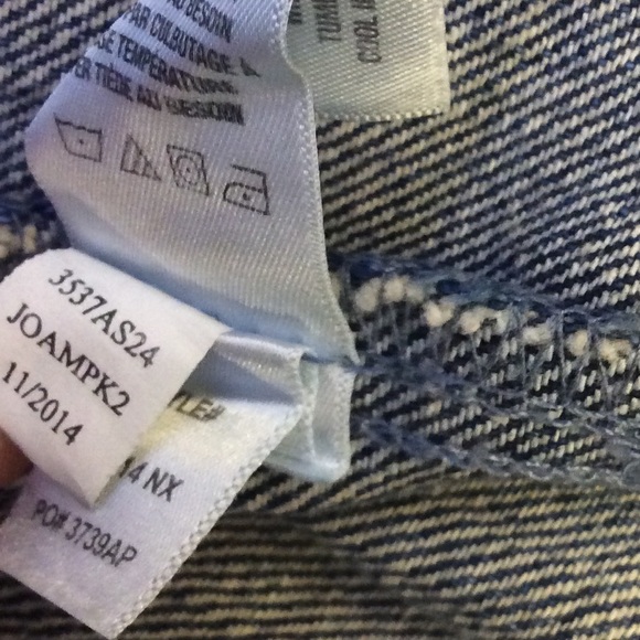 Bethany Mota cropped distressed jean jacket - Picture 12 of 12